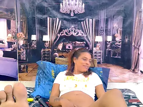 indiansexyass - IndianSexyAss's free webcam - UK Sex Cams