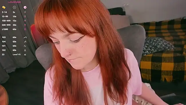 alice_cuteperv - Alice_CutePerv's free webcam