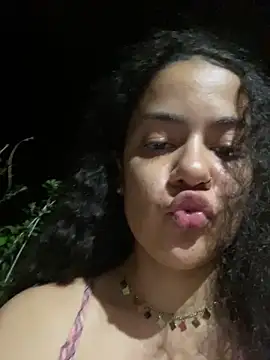 demonaughtyyy - Demonaughtyyy's free webcam