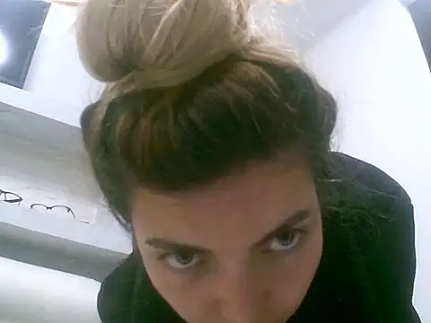 vittoriataylor - VittoriaTaylor's free webcam