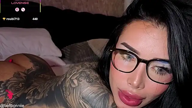 belllbonniie live sex cam