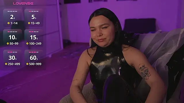 Dominatrix_Alice live sex cam