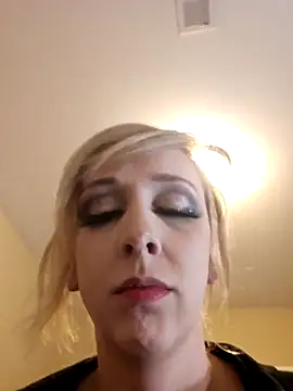AmethystFoxx webcam