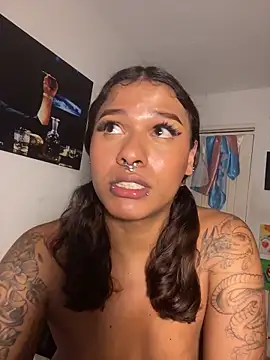 cam11_07 (T young) - my sexy brunette brazilian cummmmm