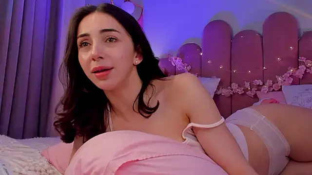 ElsaYoung live sex cam