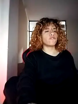 emmamelissa0521 - EmmaMelissa0521's free webcam - UK Sex Cams