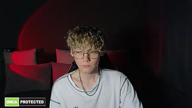 keytaro (M twink) - cum