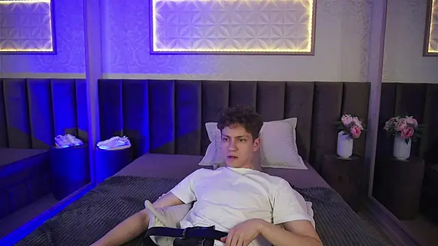 stefanbev (M young) - remove bottom 😍