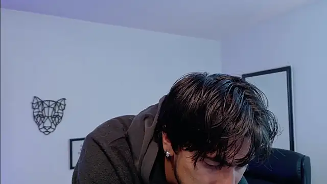 Elian_savoy live sex cam