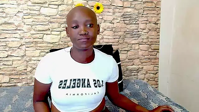 EbonyOlive69