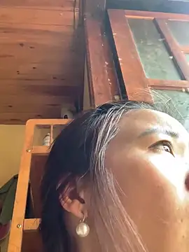 Sunny-smile1 live sex cam