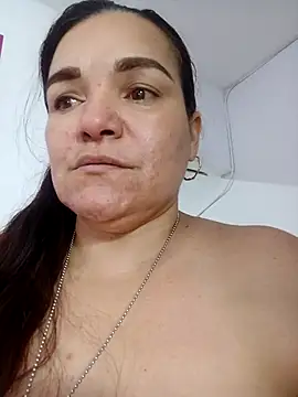 Webcam Model (Zuleyka_69)  is live.Free join now!