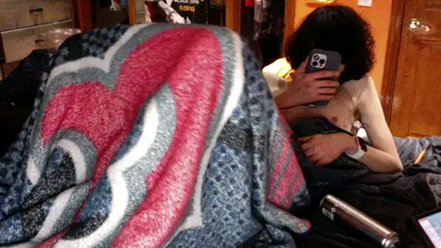 teddy4420 (M young) - #ahegao #american #bisexuals #brunettes #cam2cam #cheap-privates #dildo-or-vibrator #erotic-dance #fingering #flashing #masturbation #new #oil-show #penis-ring #recordable-privates #recordable-publics #rubbing #sex-toys #shower #skinny #small-audience #smoking #spanking #striptease #twerk #vers #white #young