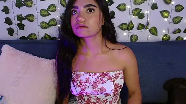 angie_boo1 - Angie_boo1's free webcam - UK Sex Cams