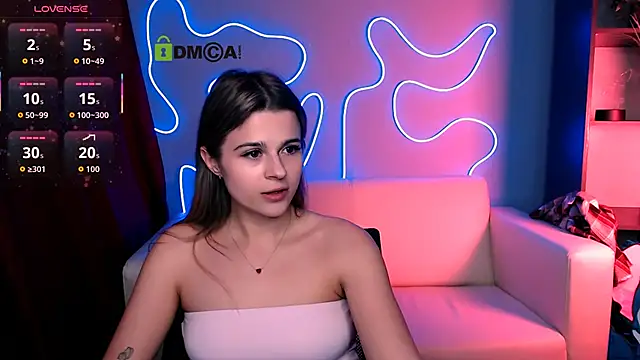 berry_alma - Berry_alma's free webcam - UK Sex Cams