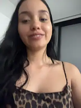 xxxsamantha__ - XXxSamantha__'s free webcam - UK Sex Cams