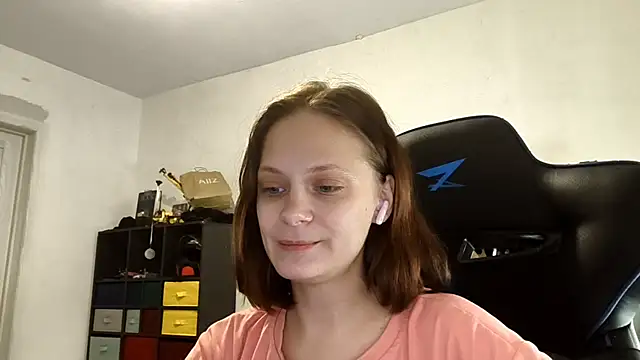 lulusweetygirl - LuluSweetyGirl's free webcam - UK Sex Cams