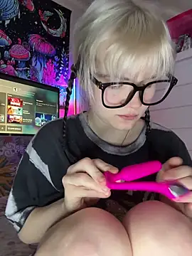 Cutiepiespanks live sex cam