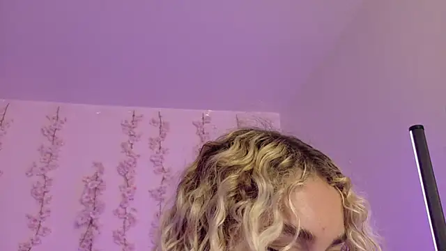 haelycute - Haelycute's free webcam