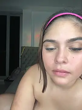 Sarasweet_sex webcam