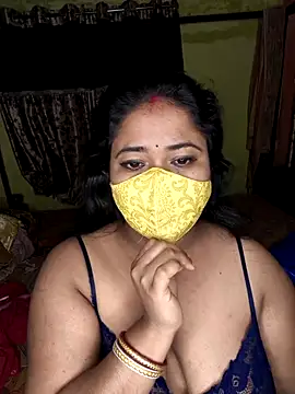 Smile-quien Live Webcam on Stripchat