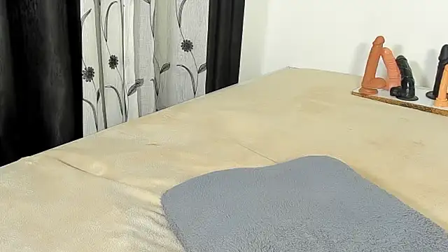 creamy_bubblegum (F young) - 💦HARD FUCK💦ULTIMATE ENDLESS SQUIRT💦💦