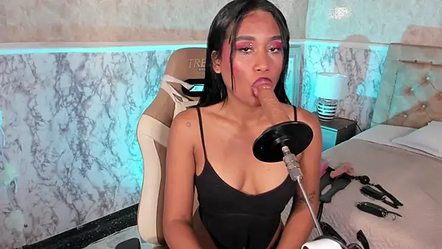 horny_brunette_ - Horny_Brunette_'s free webcam - UK Sex Cams