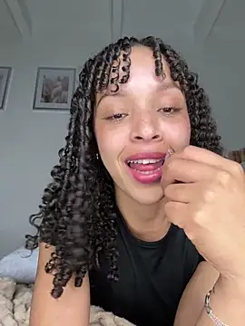 yasmin777_ - Yasmin777_'s free webcam