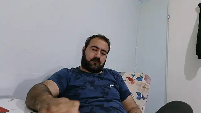 mio_jaks - Mio_jaks's free webcam - UK Sex Cams