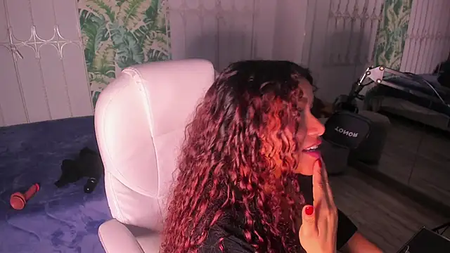 loly_marce - Loly_marce's free webcam - UK Sex Cams