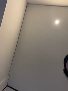 kenii4 - Kenii4's free webcam - UK Sex Cams