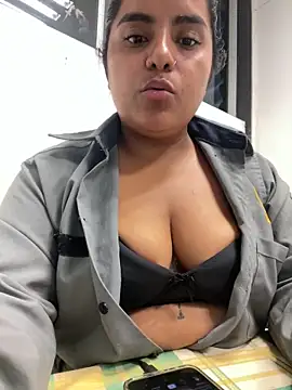 Webcam Model (Isabel_3)  is live.Free join now!