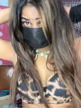 cuti-naina - CUTI-NAINA's free webcam - UK Sex Cams