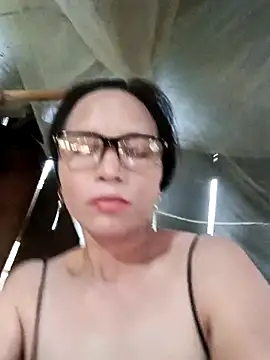 Webcam Model (Tina6886)  is live.Free join now!