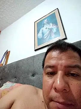 latinblack16 - Latinblack16's free webcam - UK Sex Cams