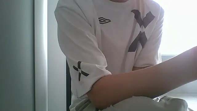 nole_china7 (Ask my age) - talk / fun / cum