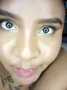 Webcam Model (Valentina_belmont)  is live.Free join now!