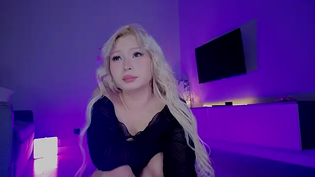 RileyMee live sex cam