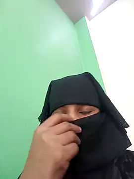 Webcam Model (Aafreen_36)  is live.Free join now!