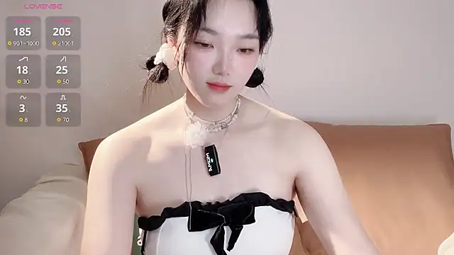 upoo7lt live sex cam