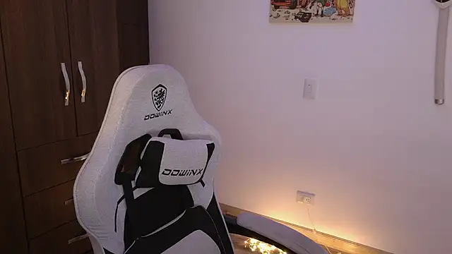 domsantiago_ - Domsantiago_'s free webcam - UK Sex Cams