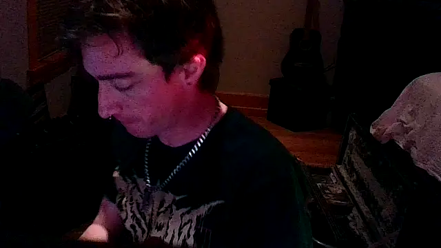 leviathanx666 (Ask my age) - \m/ DONATIONS \m/