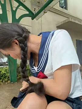 fire-18 (F young) - 学姐为了奖学金  出卖身体 图书馆搞刺激