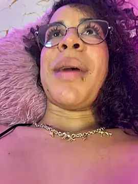 woo_isdaphne - Woo_isDaphne's free webcam - UK Sex Cams