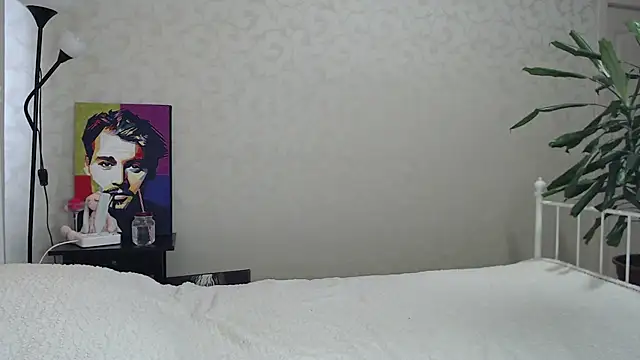 shyevaa - ShyEvaa's free webcam - UK Sex Cams