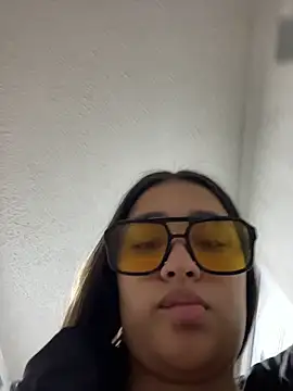 i_samanthaa - I_Samanthaa's free webcam - UK Sex Cams