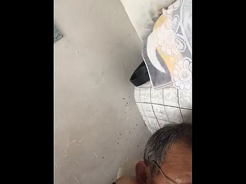 yaocaobi8 (M mature) - 想看更刺激的表演，加入私秀吧！