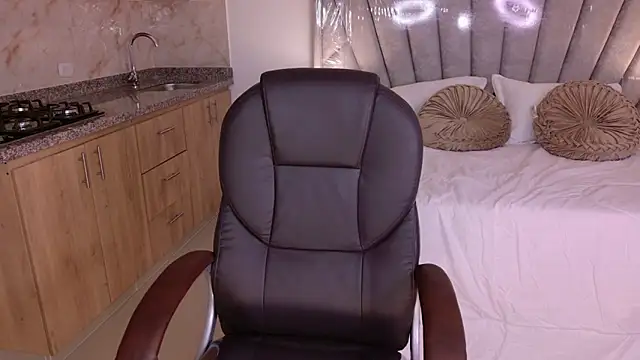 saskia_litt - Saskia_litt's free webcam