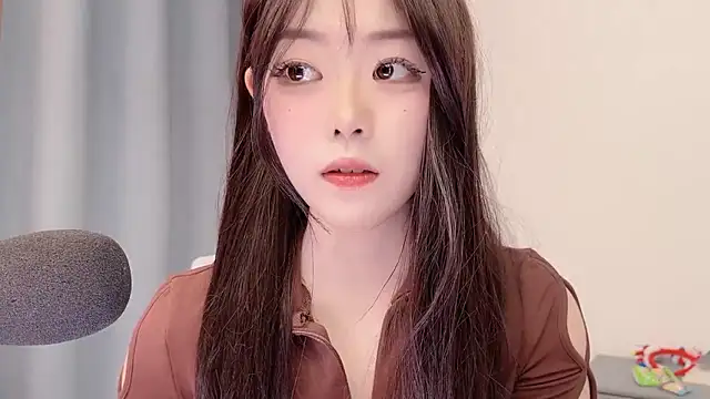 smalldaisy - Smalldaisy's free webcam