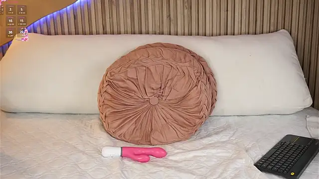 canelahotx - CanelaHotx's free webcam